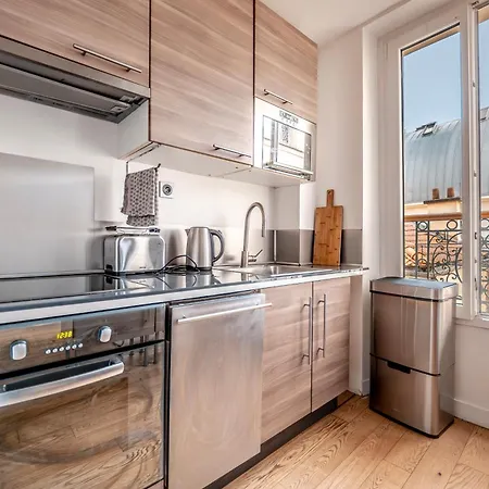 Charmant Appartement En Coeur De Ville Puteaux Exterior foto